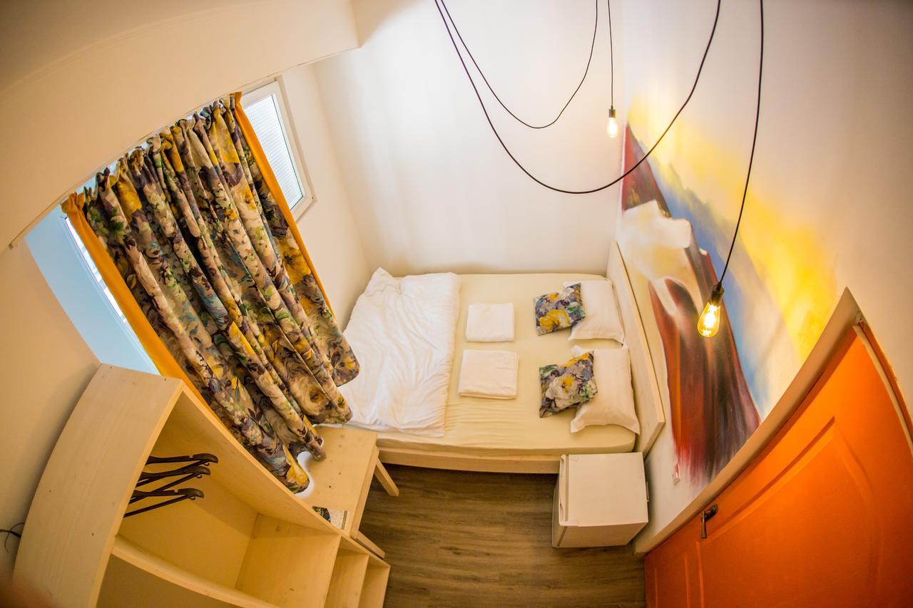 West Point Soul Hostel Almatý Exterior foto